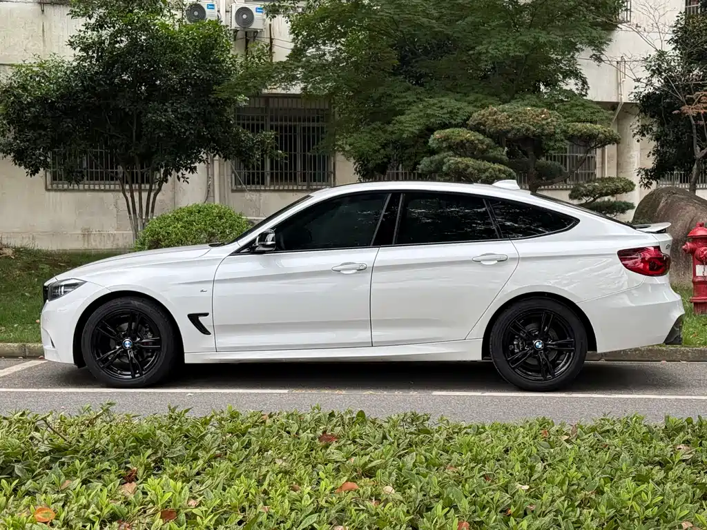 BMW 3 Series GT 2019 — фото 3