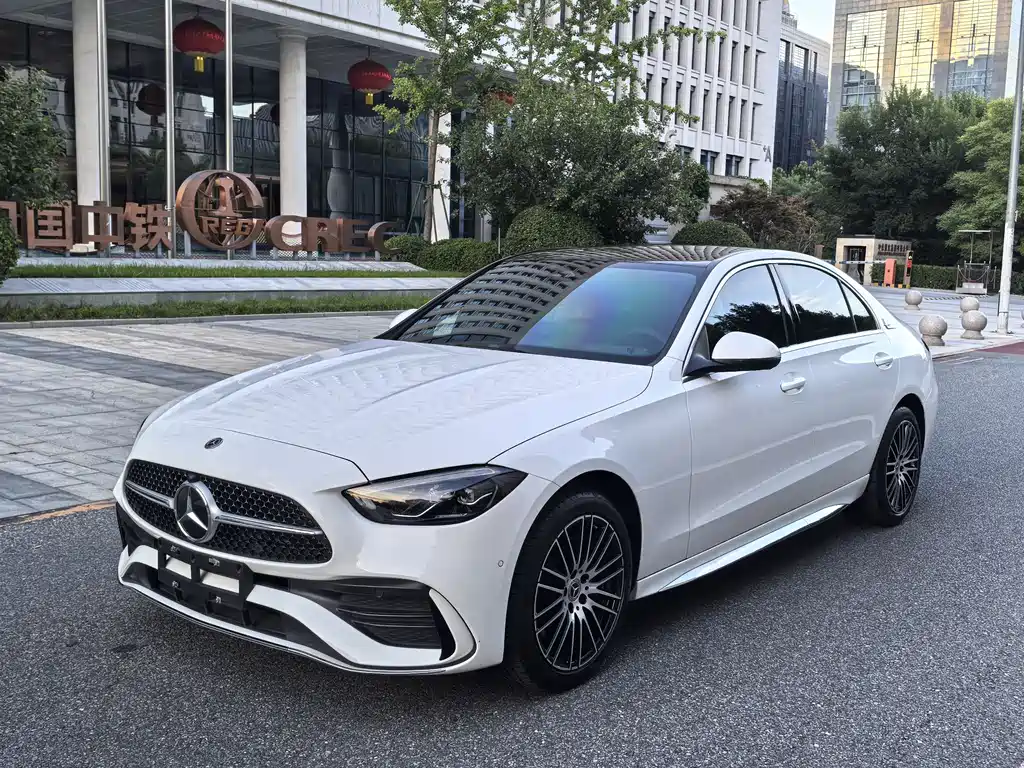 Mercedes-Benz C-Class 2022