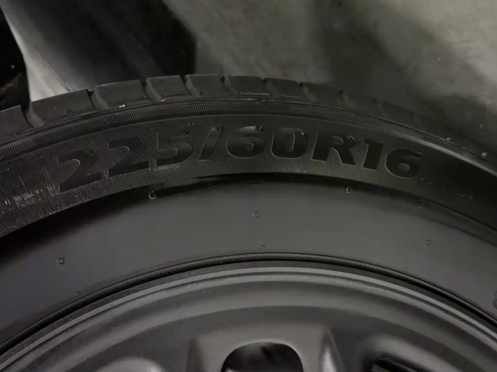BYD Seal 05 DM-i 2026 — фото 24
