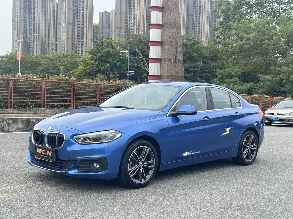 BMW 1 Series 2019 — фото 3