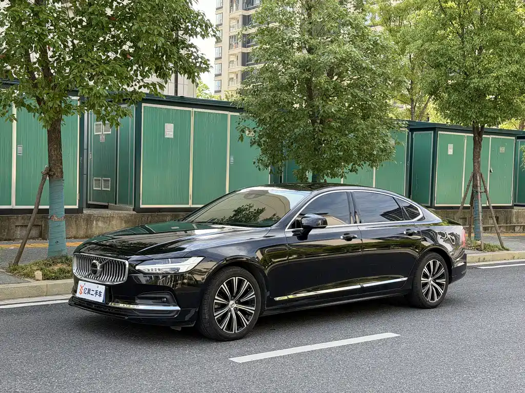 Volvo S90 2020 — фото 1