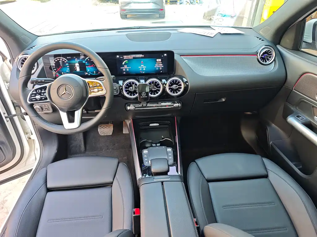 Mercedes-Benz GLA 2022 — фото 9