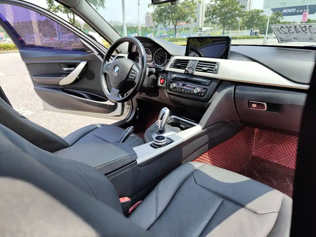BMW 3 Series 2014 — фото 10