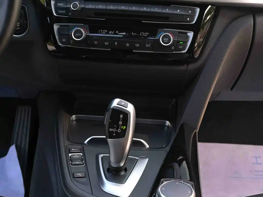 BMW 3 Series GT 2020 — фото 11