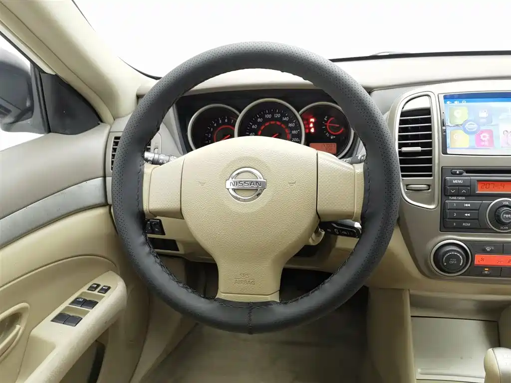 Nissan Sylphy 2015 — фото 11