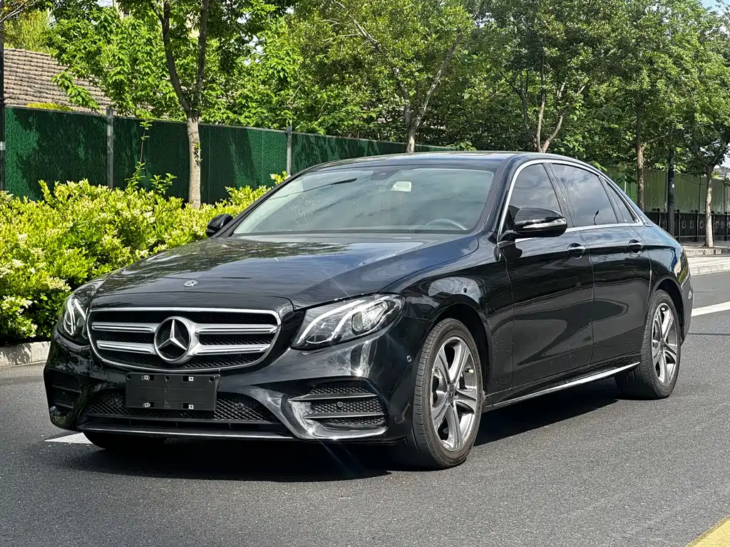 Mercedes-Benz E-Class 2018 — фото 1