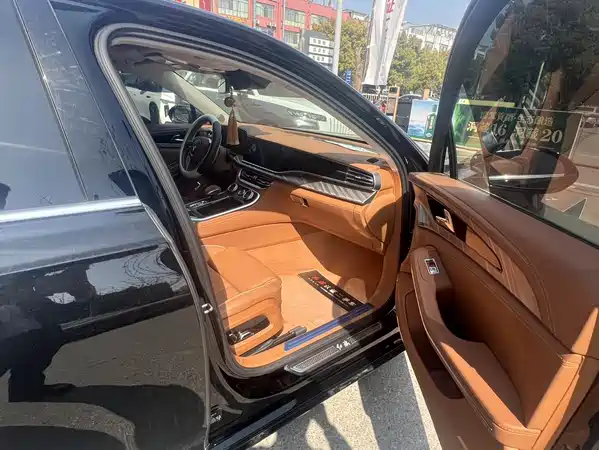 Hongqi H9 2022