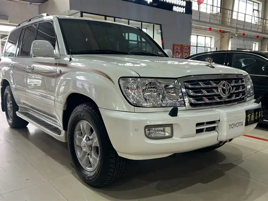 Toyota Land Cruiser 2008 — фото 3
