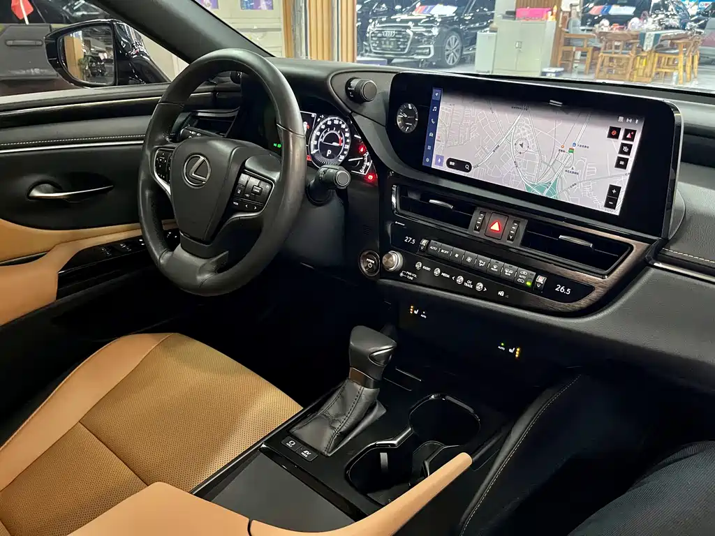 Lexus ES 2023 — фото 14