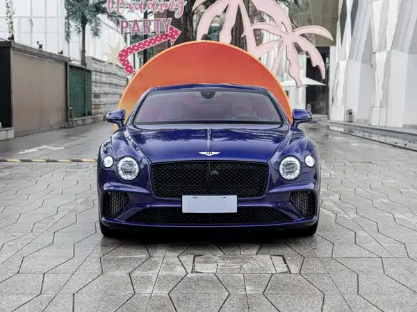 Bentley Continental 2022