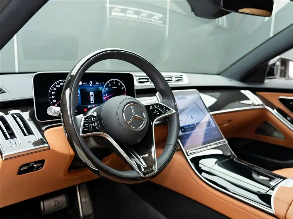 Mercedes-Benz S-Class 2024 — фото 9