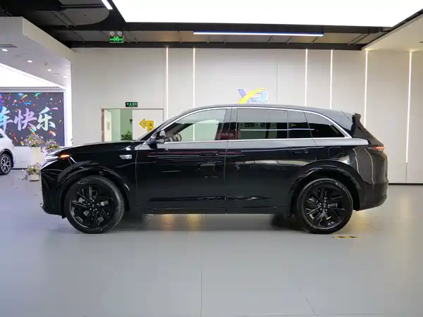 Li Auto L7 2023