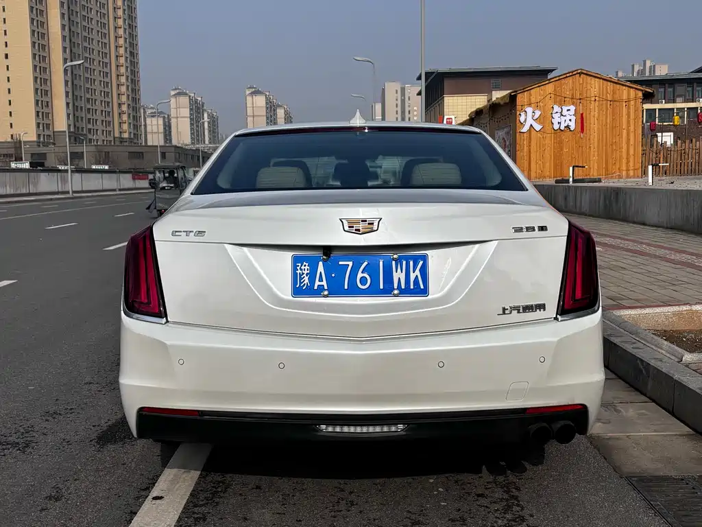 Cadillac CT6 2018 — фото 11