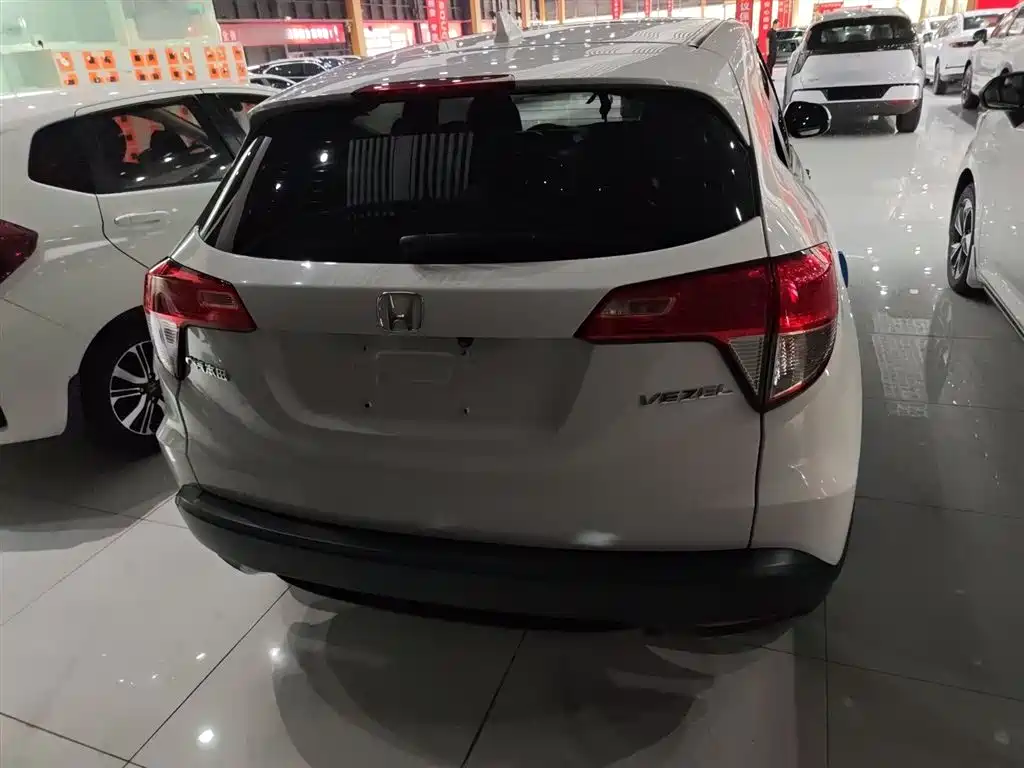Honda Vezel 2021 — фото 9