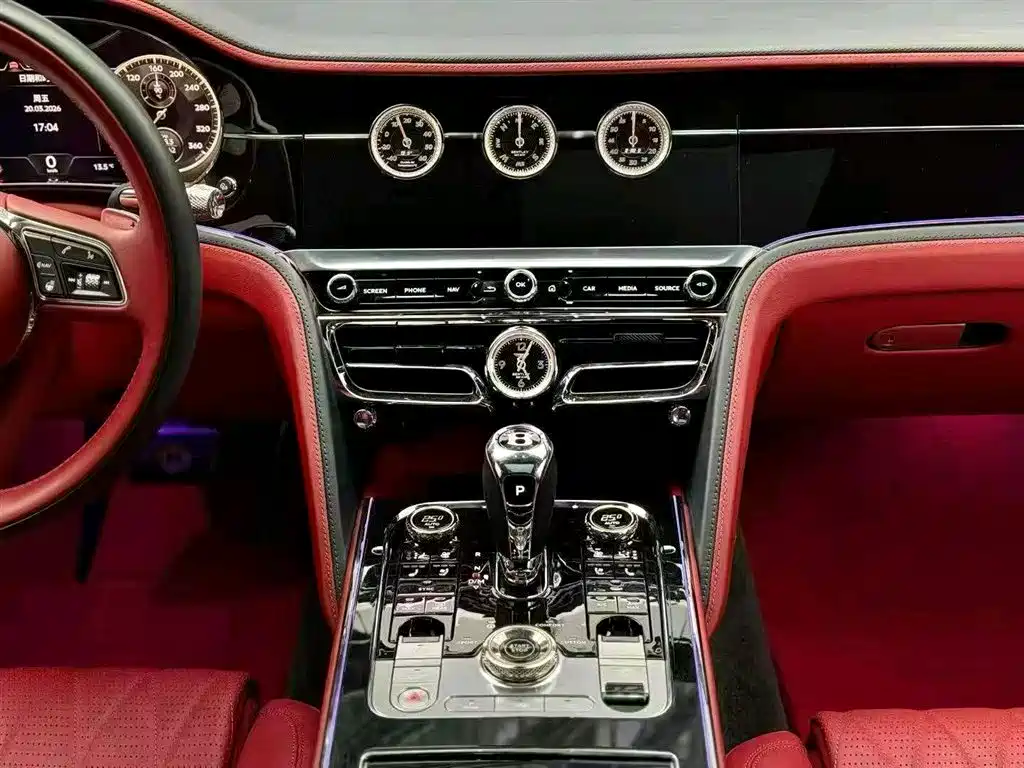 Bentley Flying Spur PHEV 2022 — фото 4