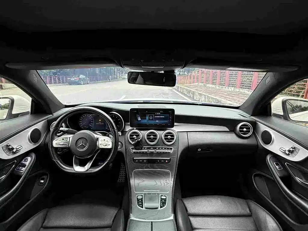 Mercedes-Benz C-Class 2019 — фото 9