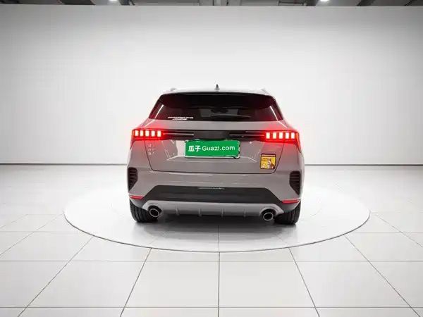 Lynk & Co 06 EM-P 2022