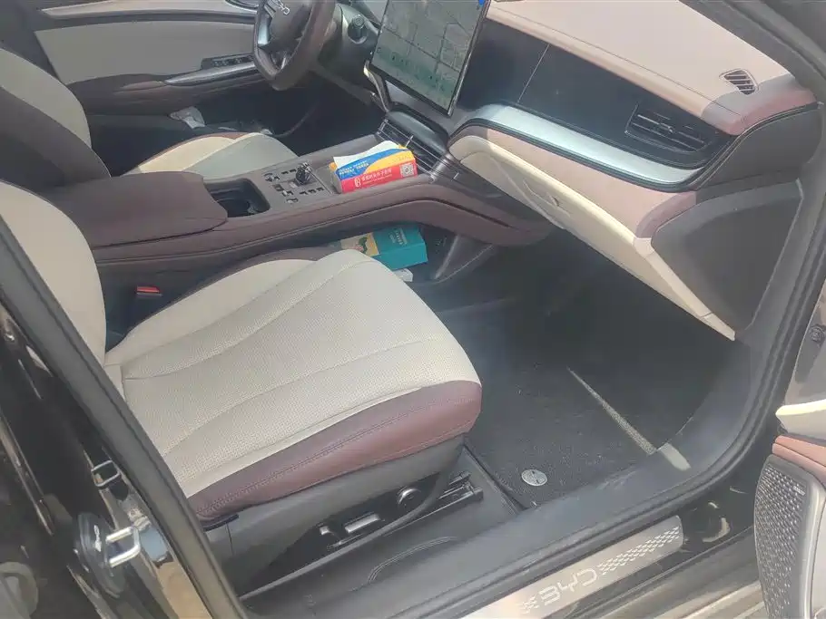 BYD Seal 07 DM-i 2025 — фото 8