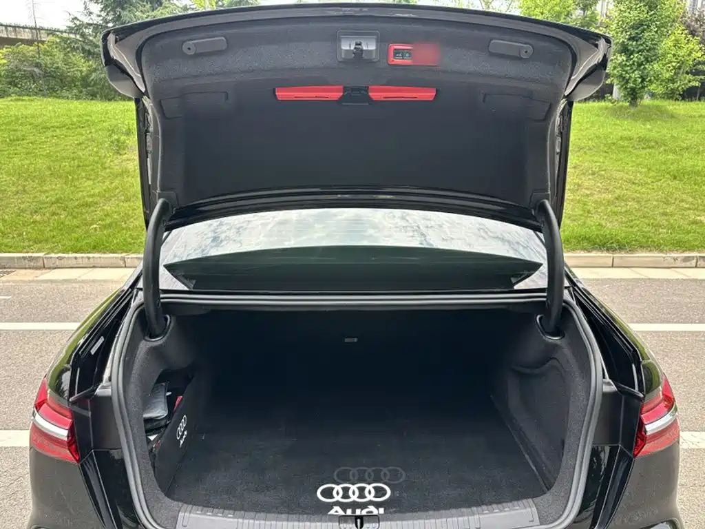 Audi A6L 2022 — фото 24