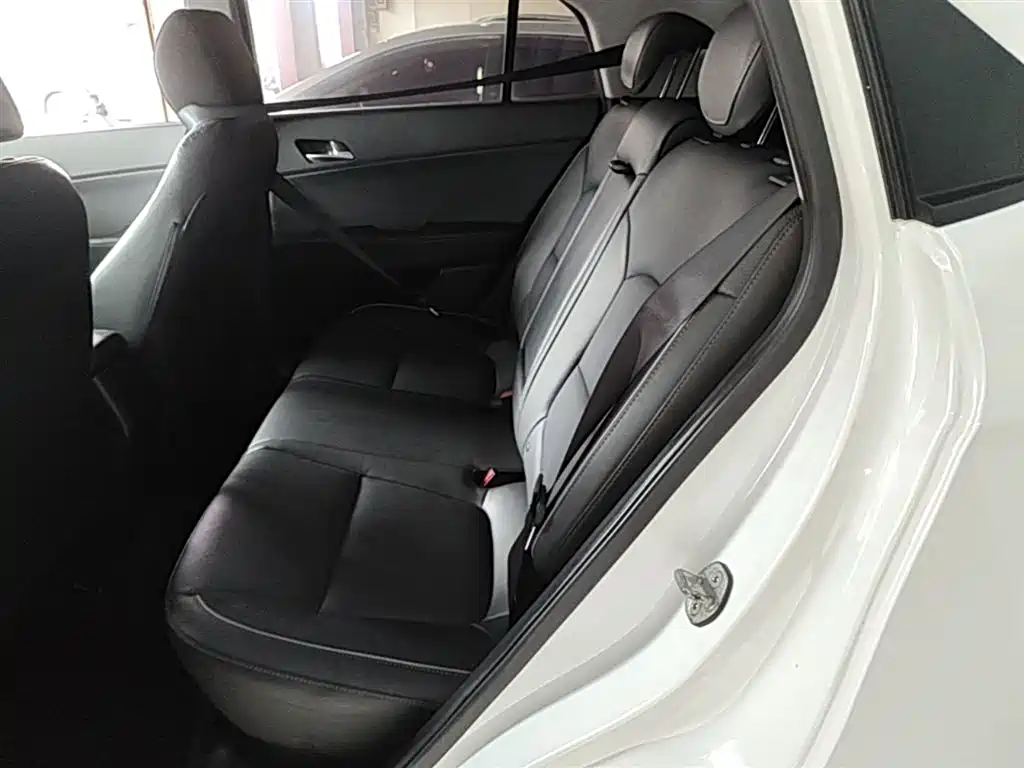 Hyundai ix25 2015 — фото 17