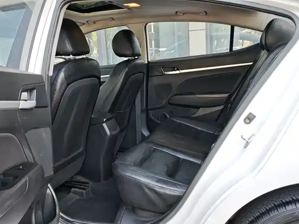 Hyundai Celesta 2016