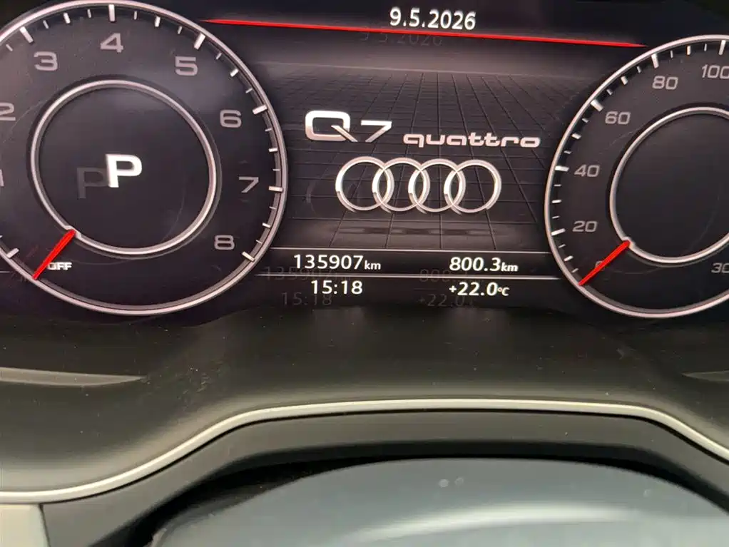 Audi Q7 2018 — фото 3