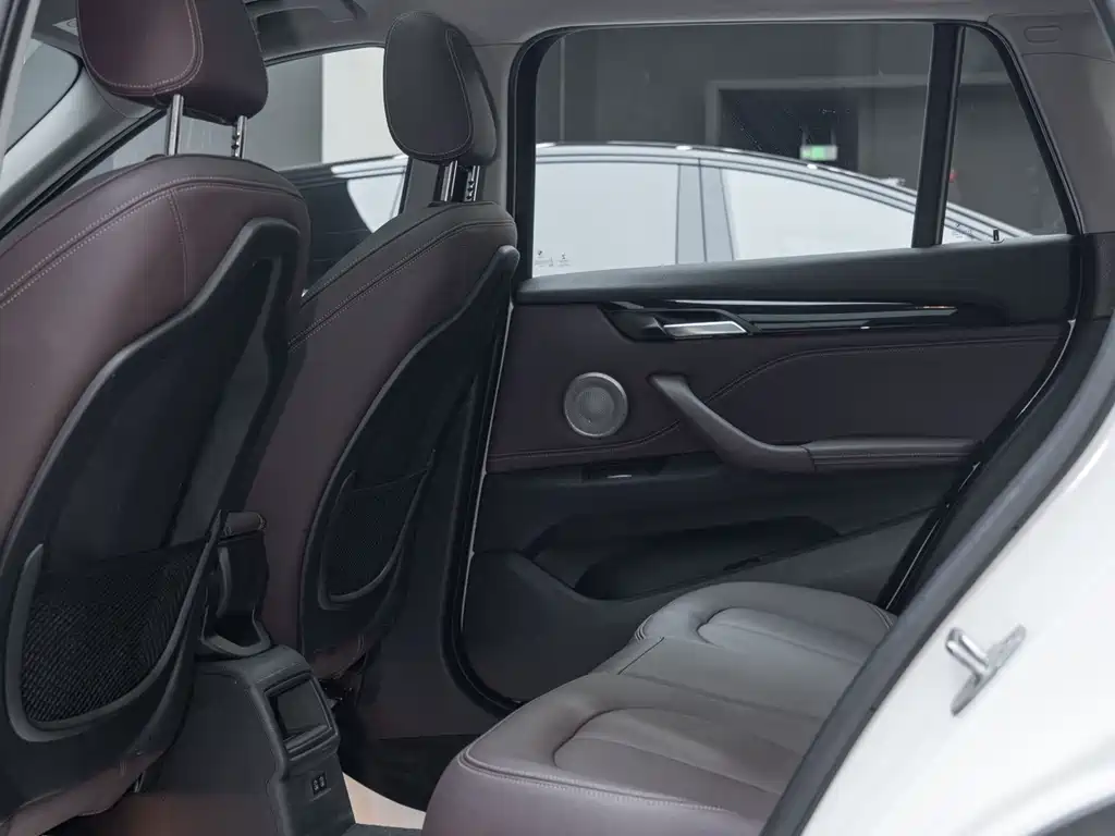 BMW X1 2022 — фото 14