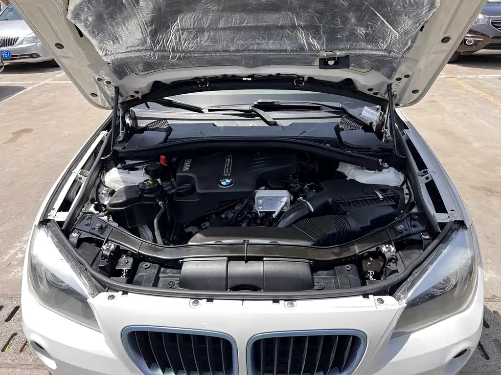 BMW X1 2015 — фото 24