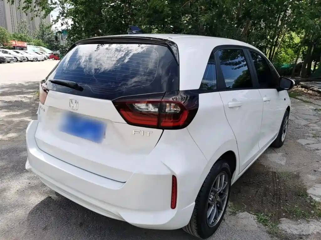 Honda Fit 2023 — фото 7