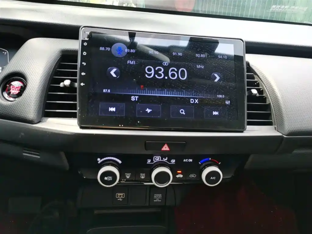 Honda Fit 2023 — фото 13