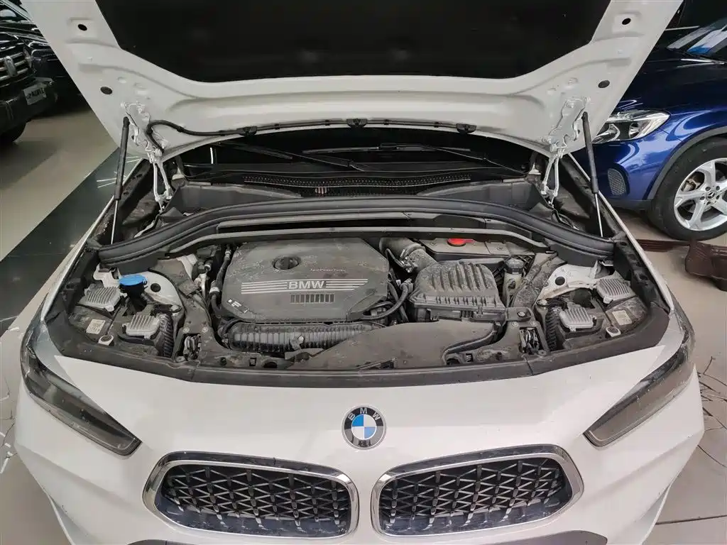 BMW X2 2023 — фото 16