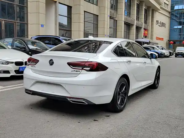 Buick Regal 2020