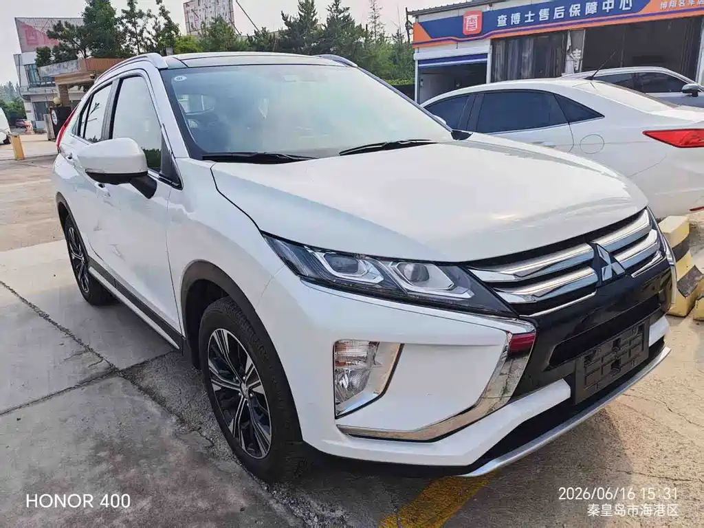 Mitsubishi Eclipse Cross 2020 — фото 3