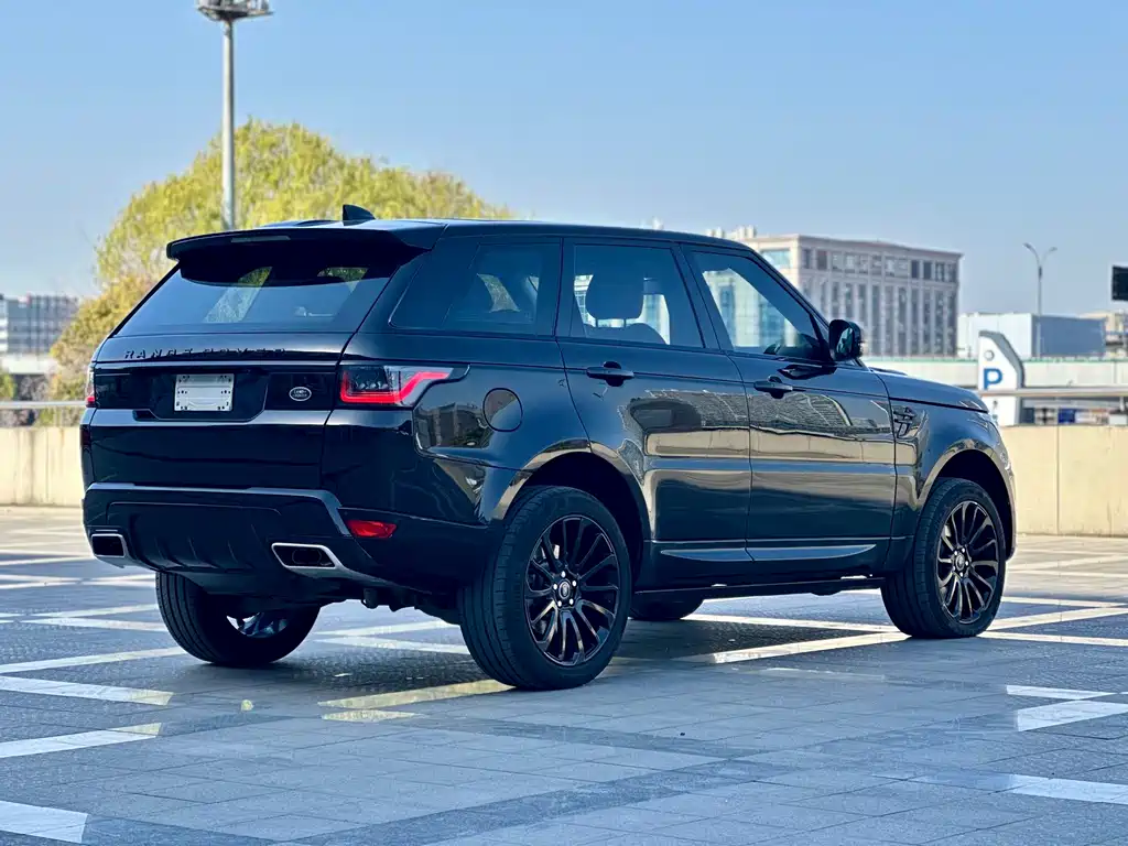 Land Rover Sport 2017 — фото 16
