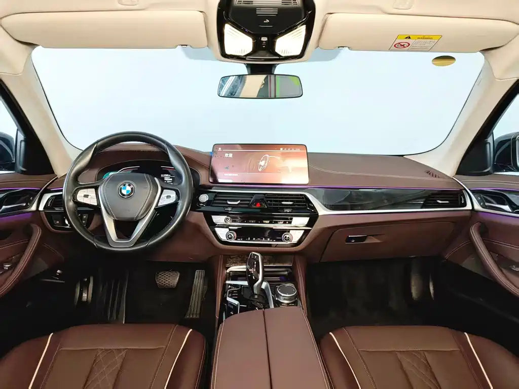 BMW 5 Series 2024 — фото 14