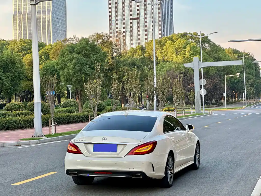 Mercedes-Benz CLS 2018 — фото 6