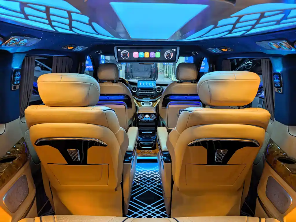 Mercedes-Benz Vito 2022 — фото 15