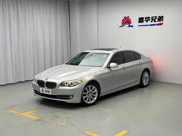 BMW 5 Series 2011