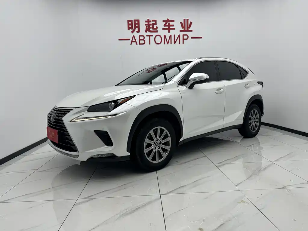 Lexus NX 2020