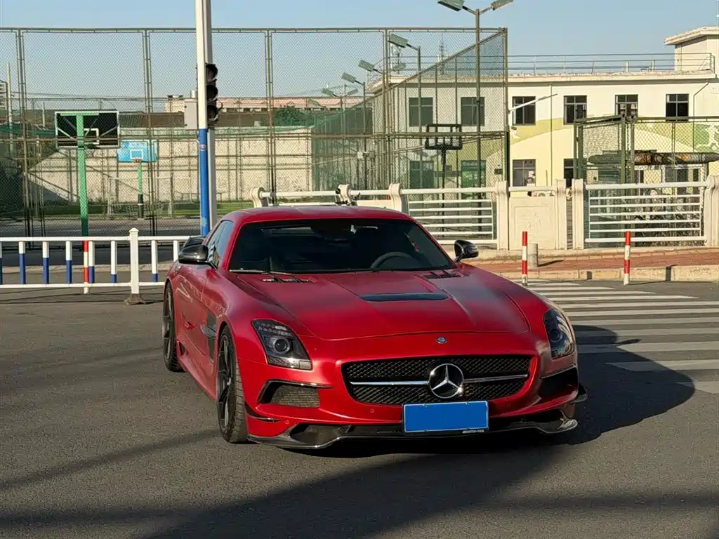 Mercedes-Benz SLS AMG 2012 — фото 3