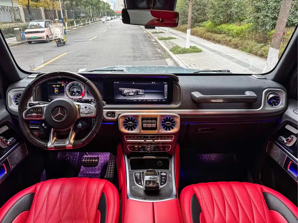 Mercedes-Benz G-Class 2018 — фото 11
