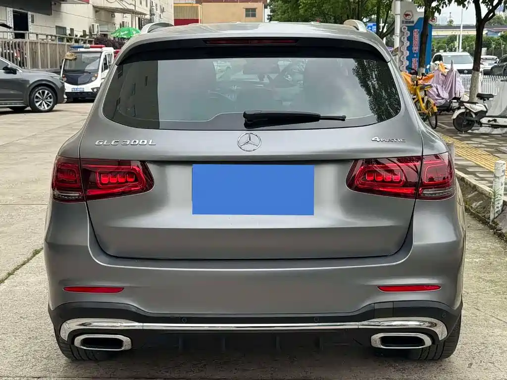 Mercedes-Benz GLC 2021 — фото 13