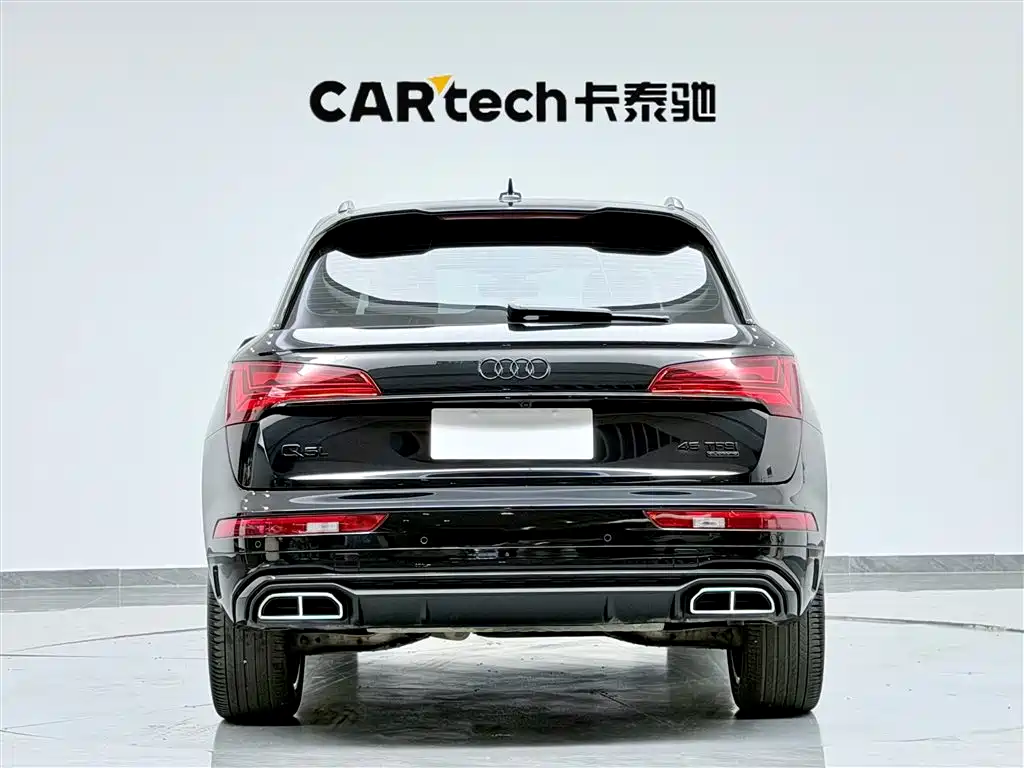 Audi Q5L 2024 — фото 6
