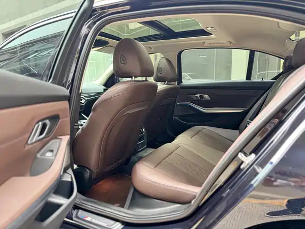 BMW i3 2023