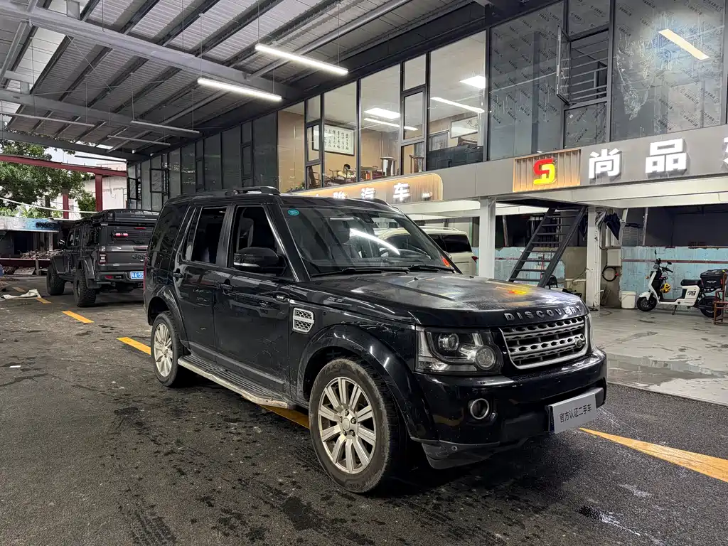 Land Rover Discovery 2015 — фото 3