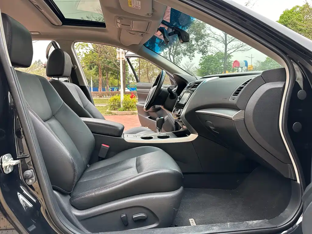 Nissan Teana 2018 — фото 17