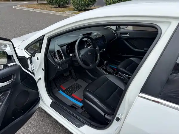 Kia K3 2017