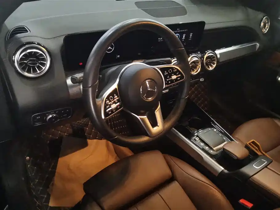 Mercedes-Benz GLB 2022 — фото 12
