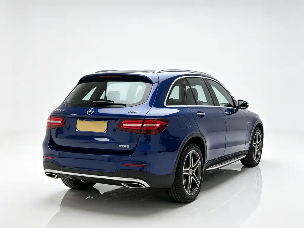Mercedes-Benz GLC 2016 — фото 35