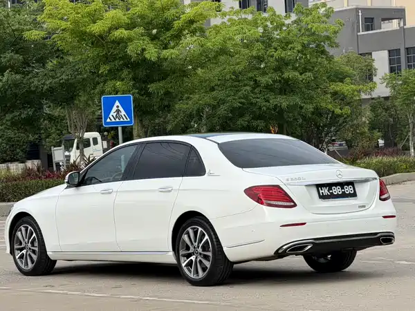 Mercedes-Benz E-Class 2019